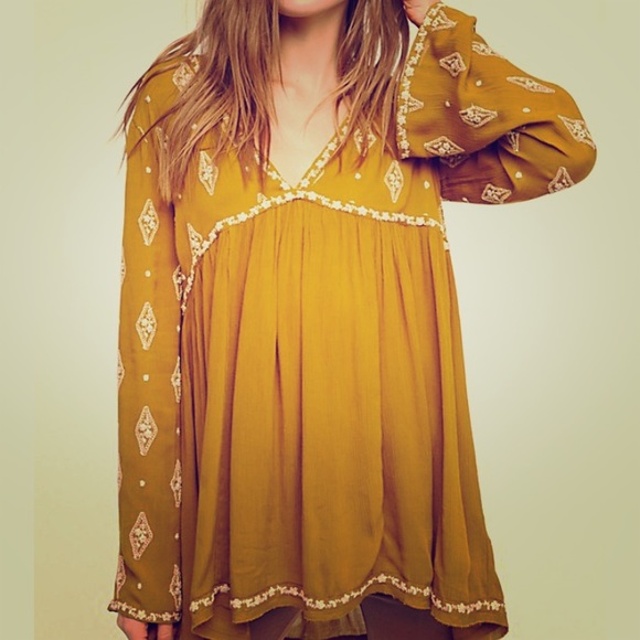 Free People Tops - Free People Diamond Embroidered Tunic-small
